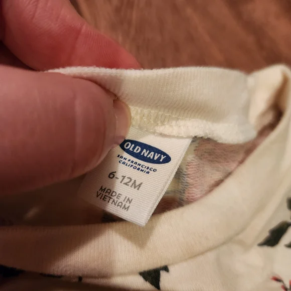 Old Navy Floral Kids Dress with Zipper Pockets - Picture 2 of 3